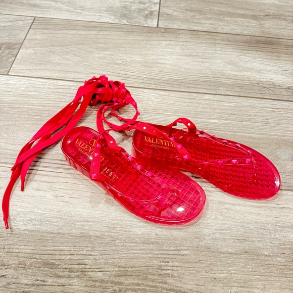 VALENTINO Rockstud PVC Laced Thong Sandals Hot Pink - Picture 5 of 12